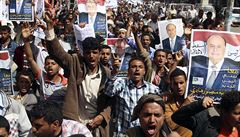 Jemenský prezident odvolal rezignaci, snaží se obnovit svou moc