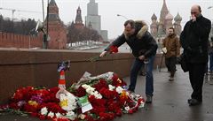 Podle Kremlu je vražda Putinova kritika Němcova provokací. Ve hře je i žárlivost