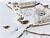 Pády lavin v Afghánistánu: Domy zasypal sníh, nkteré zcela pohbil