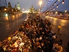 Centrum Moskvy si pipomíná pátení vradu opoziního politika Borise Nmcova.
