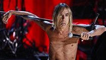 Iggy Pop v newyorsk Rock and Roll Hall.