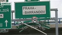 Zni�ená dálková náv�st na Pra�ském okruhu. | na serveru Lidovky.cz | aktu�ln� zpr�vy