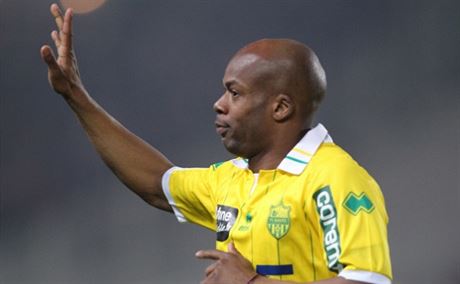 Francouzský útoník Sylvain Wiltord.