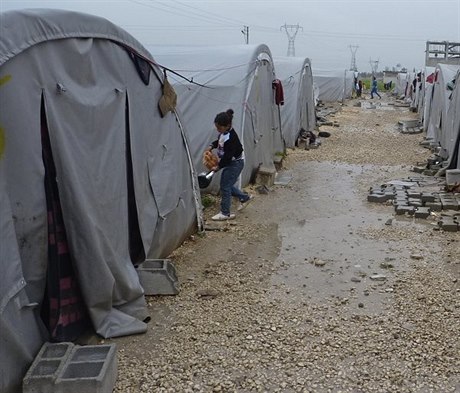 Uprchlíci v táboře tureckého města Suruc.