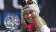 Americká lyžařka Lindsey Vonnová převzala malý křišťálový glóbus. | na serveru Lidovky.cz | aktuální zprávy