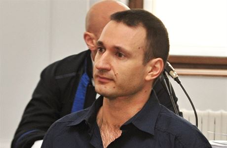 Jan Dubský, obalovaný z pokusu o vradu expítelkyn kyselinou.