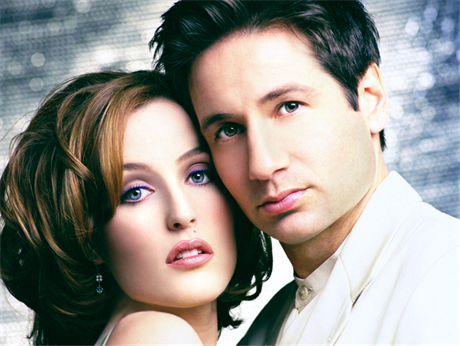 David Duchovny a Gillian Andersonová.