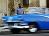 Ulice Havany na Kub i v 21. století denn brázdí tisíce amerických veterán, z...