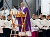 Pape Frantiek slouí mi v Neapoli