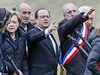 Ffrancouzský prezident Hollande (uprosted) a nmecká kancléka Merkelová...