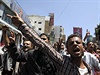 Protesty proti íitským milicím v Taízu, tetím nejvtím mst Jemenu.