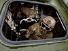 Americký voják na cest pes eskou republiku do základny v Nmecku.