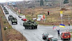NATO posiluje na východě. Umístí prapory do Polska, Estonska, Lotyšska a Litvy. ‚Zůstanou dokud bude potřeba‘
