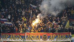 UEFA nechce trpt vtrnosti fanouk. len duel v ern Hoe kontumovala