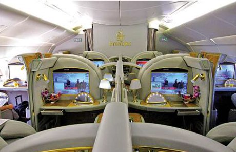 První tída v Emirates na letounu Airbus A380: samozejmostí je napíklad...