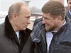 Shodnou se. Ruský prezident Vladimir Putin (vlevo) a eenský lídr Ramzan...