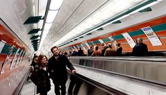 Prask metro hled ostrahu stanic a dep. Za pl miliardy na 7 let