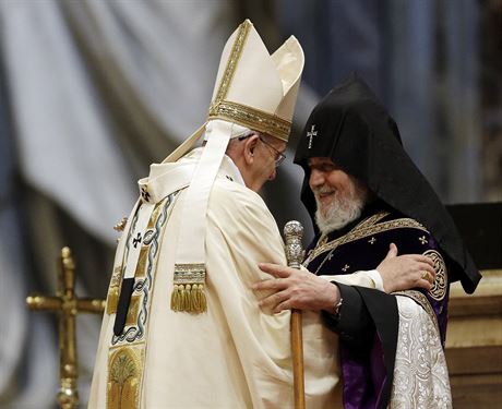 Pape Frantiek s arménským patriarchou Karekinem II.