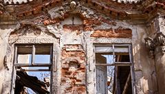 Petrovický zámek je v havarijním stavu. Majitelka, která o objekt bojovala v...