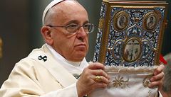 Nedlní me ve vatikánské svatopetrské katedrále, ji pape Frantiek vnoval...
