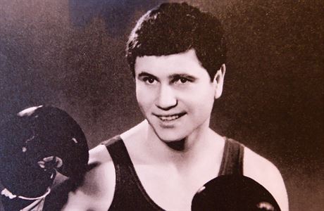 Boxer Petr Sommer psobil bhem sv kariry i v Dukle Olomouc.