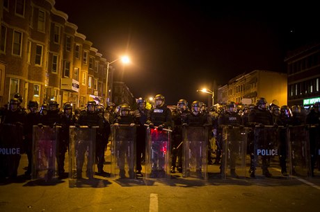 Policie zasahovala pi dalích protestech v Baltimoru