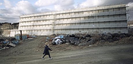 Betonová palisáda v délce ty stovek kilometr by mla chránit japonské...