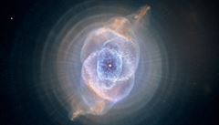 Planetární mlhovina Koií oko v souhvzdí Draka. Má pozoruhodnou strukturu,...