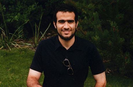 Kanaan Omar Khadr v roce 2014 ve vzen v Bowdenov institutu.