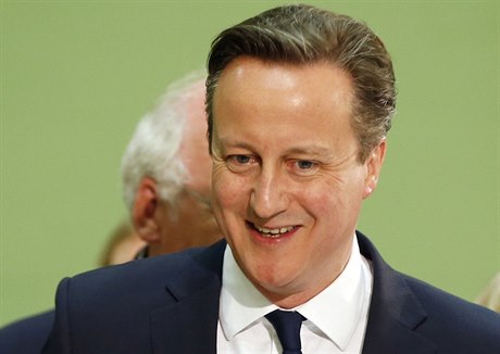 Cameronova strana by mohla v parlamentu získat vtinu.