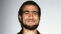 Terorista Omar Khadr během věznění v Kanadě.