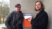 Dopis ruskému prezidentovi iniciovali umělci Jaroslav Rudiš (vlevo) a Igor...