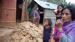 Nepálská Gorka po silném zemtesení. Na míst nyní pomáhá tylenný tým...
