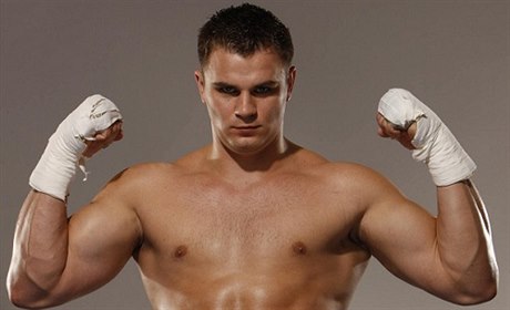 Ruský boxer Denis Bojcov
