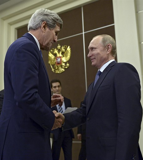 Setkání Vladimira Putina a Johna Kerryho v Soi.