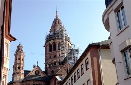 Gutenbergovo psobit Mohu (nmecky Mainz), lec nedaleko Frankfurtu nad...