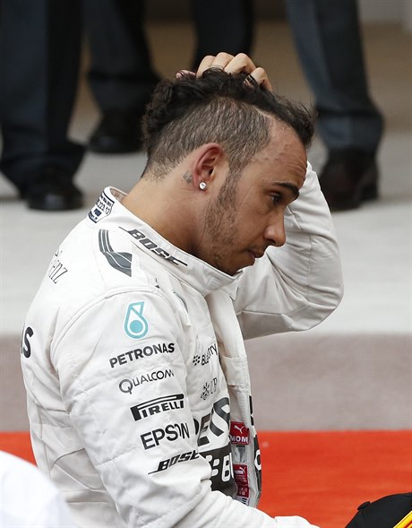 Lewis Hamilton zkritizoval pomry v Brazílii.