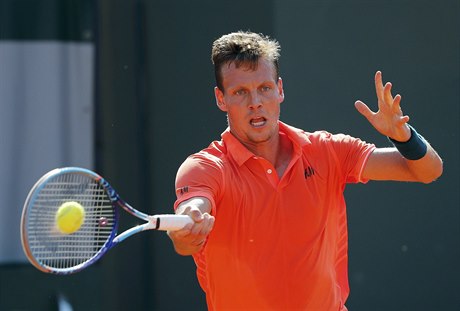 Tomá Berdych porazil na French Open svého daviscupového paráka Radka tpánka.