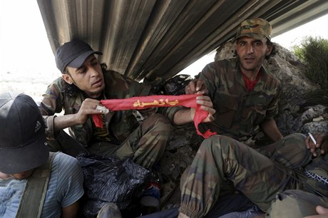 Bojovníci syrské islamistické skupiny Ahrár a-ám.