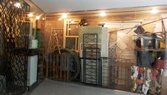 Pohled do izraelského pavilónu: archeologie sou�asnosti (Tsibi Geva).