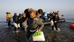 Italové vylodí 66 běženců na Sicílii a Lampeduse