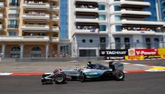 Lewis Hamilton v Monte Carlu.