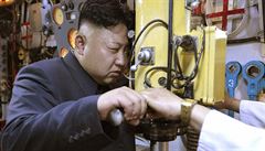 Zlomil si tlustý Kim Čong-un kotník? aneb spekulace o osudu vládce KLDR