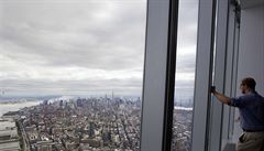 Výhled z nové observatoe v New Yorku nabízí pohled na Manhattan.
