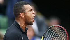 Berdycha petlail domácí bijec Jo-Wilfried Tsonga.