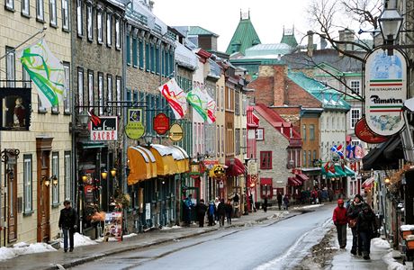 Quebec. Ulice svatého Ludvíka.