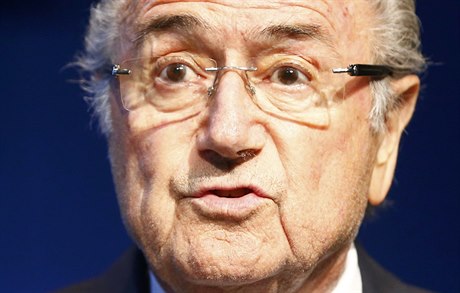 Odstoupivší prezident FIFA Sepp Blatter.