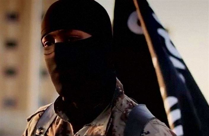 P�íslu�ník radikálního sunnitského hnutí Islámský stát (ilustra�ní fotografie).