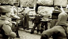 Před sedmdesáti lety došlo v Postoloprtech k masakru odsunutých Němců