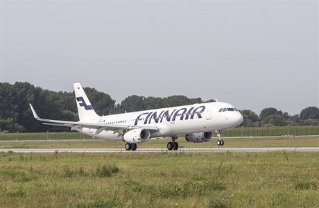 Letadlo Airbus A321 spolenosti Finnair.